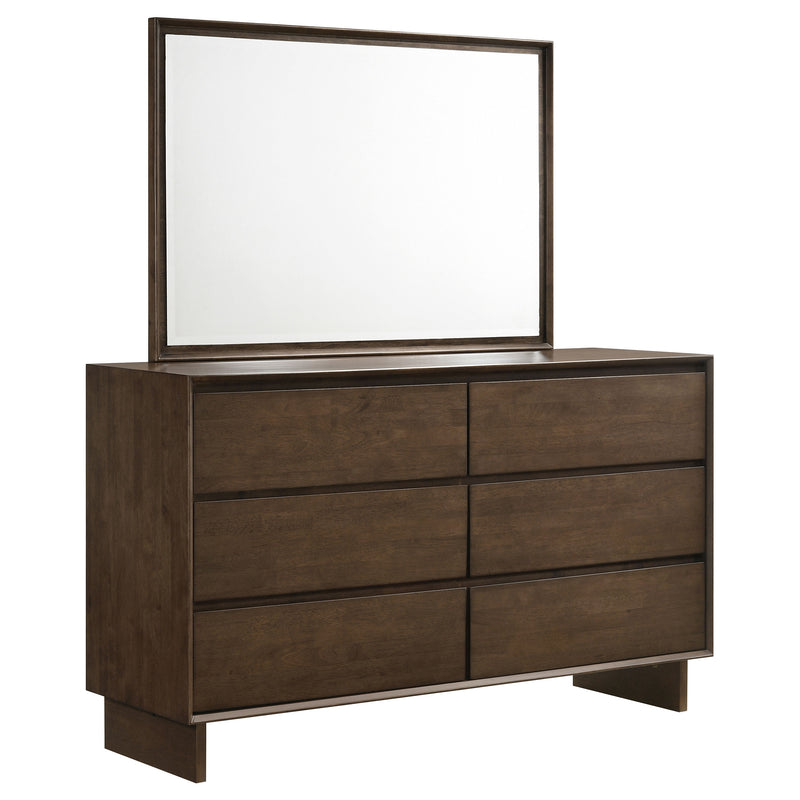 Glenwood Dresser With Mirror image