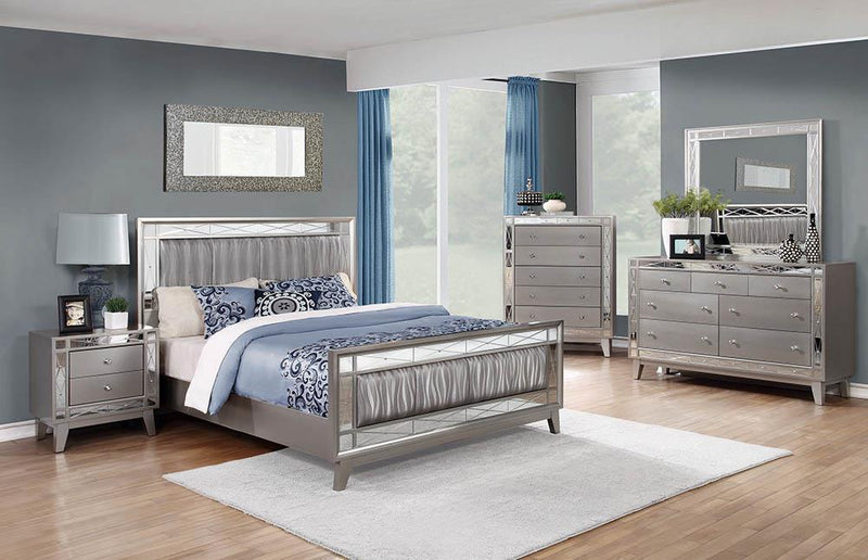 Leighton Contemporary Metallic Eastern King Bed image