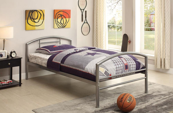 Baines Casual Silver Twin Bed image