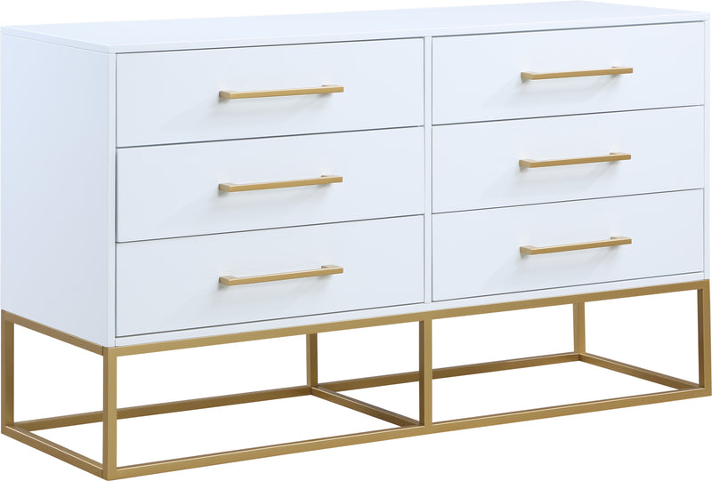 Maxine White / Gold Dresser in Bronx, NY Maxine White / Gold Dresser in Bronx, NY