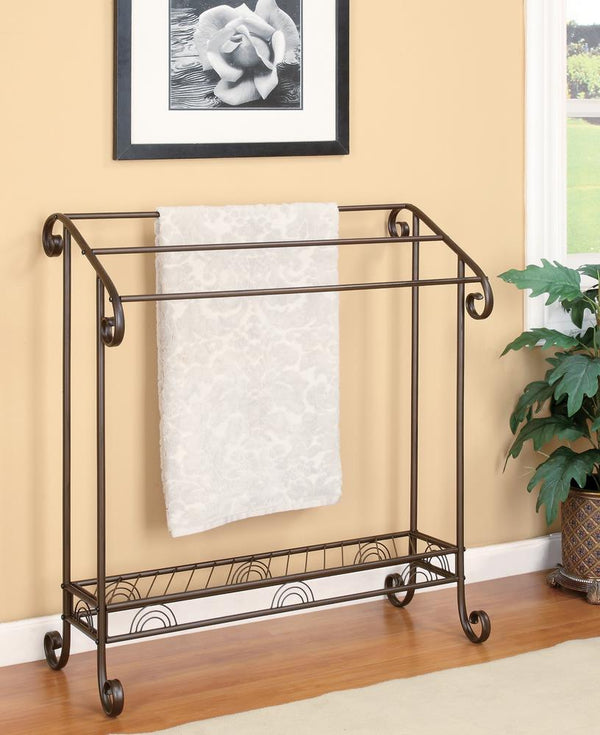 Traditional Dark Brown Metal Towel Rack image