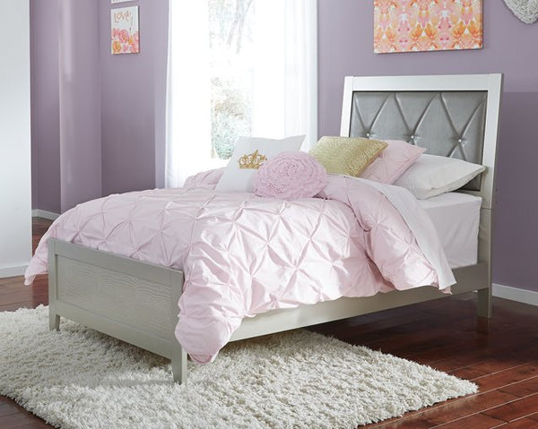 Olivet Panel Bed image